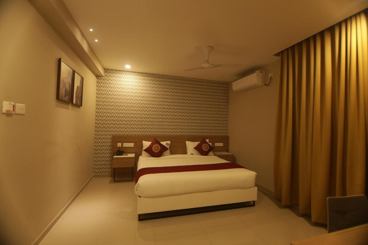 Noor Jehan'S Grand Noor Palakkad Exterior photo